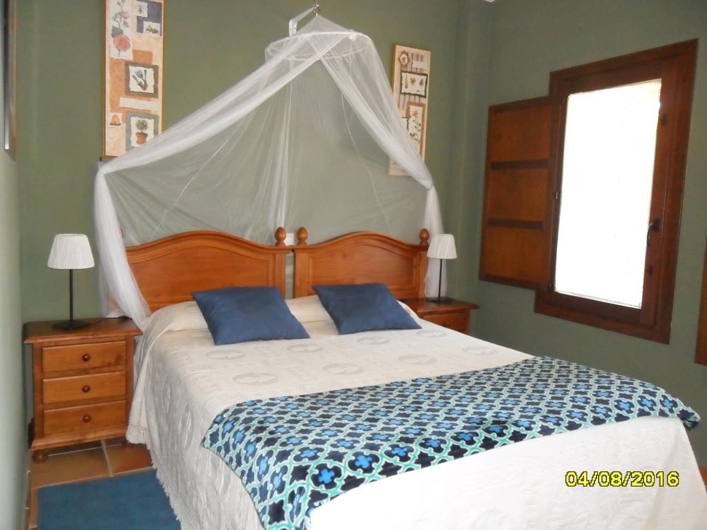 Hotel Apartamento Rural Finca La Media Legua Аракена Екстериор снимка